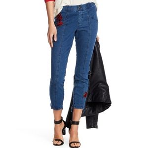 Rose Embroidered Step Hem Denim Leggings